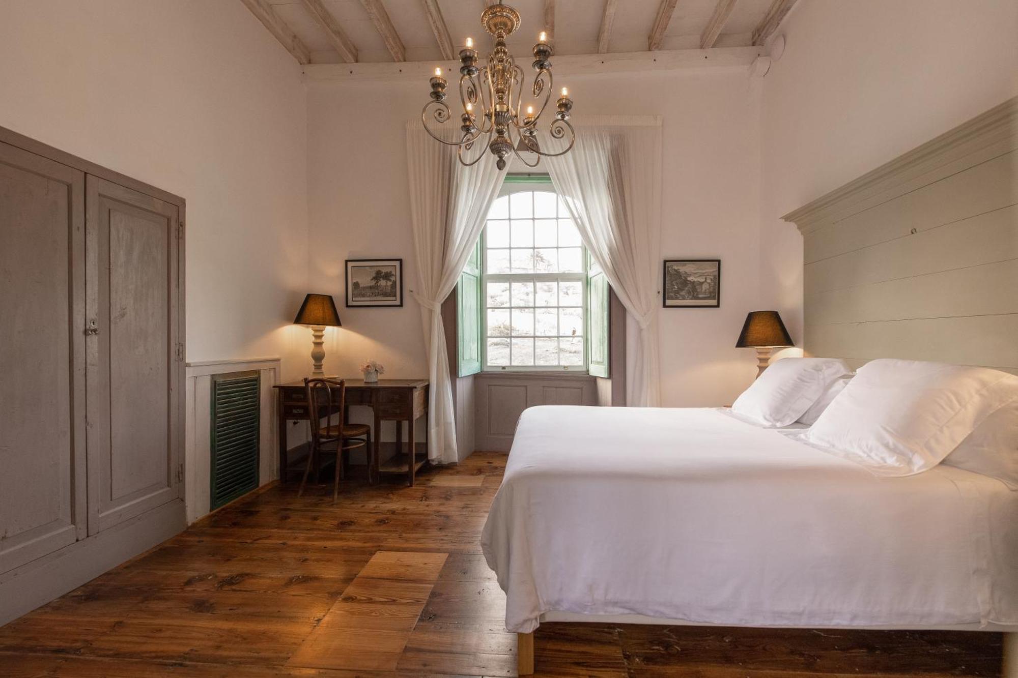 Hotel Emblematico La Casa De Los Naranjos อาริอา ภายนอก รูปภาพ