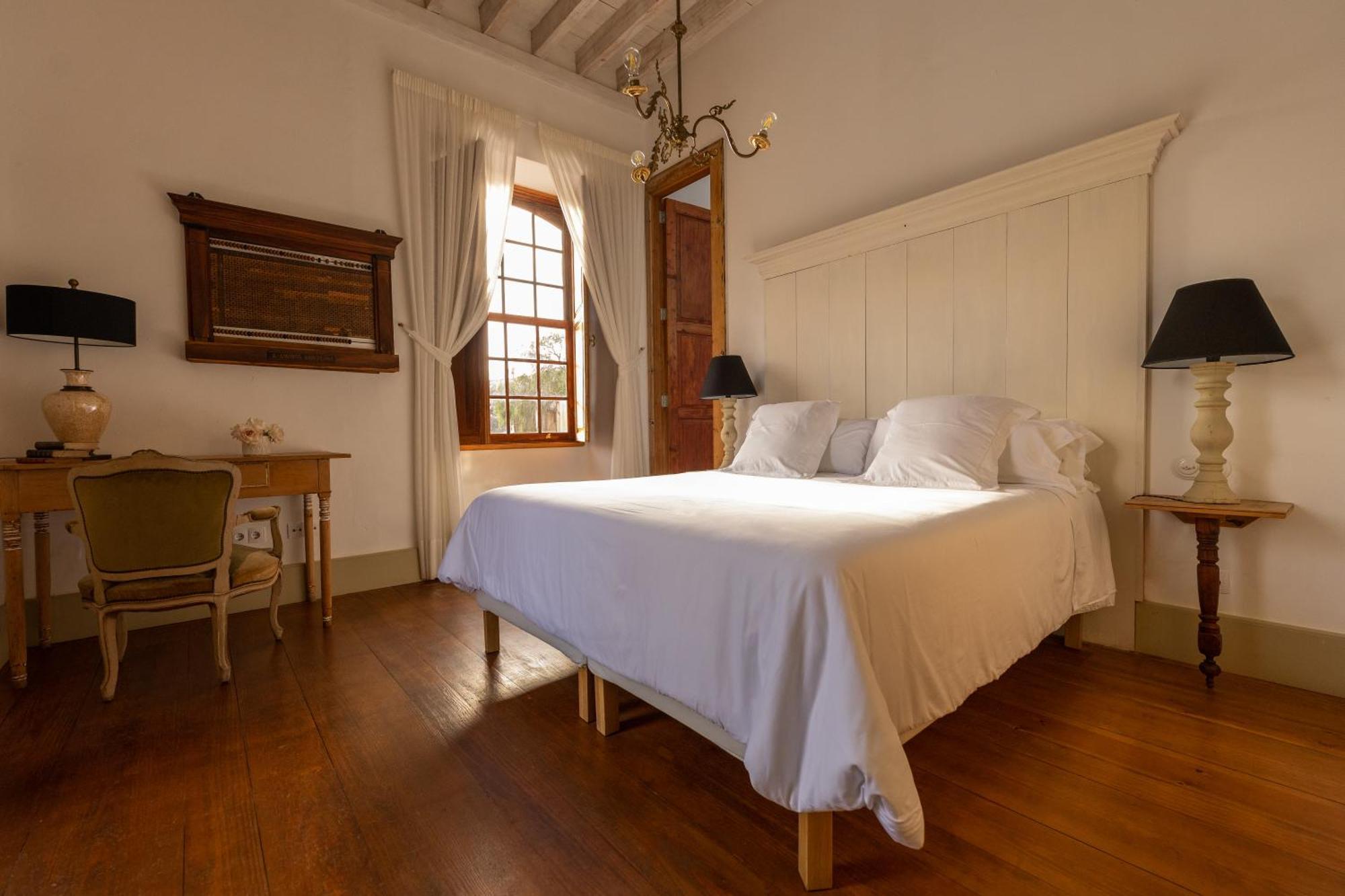 Hotel Emblematico La Casa De Los Naranjos อาริอา ภายนอก รูปภาพ