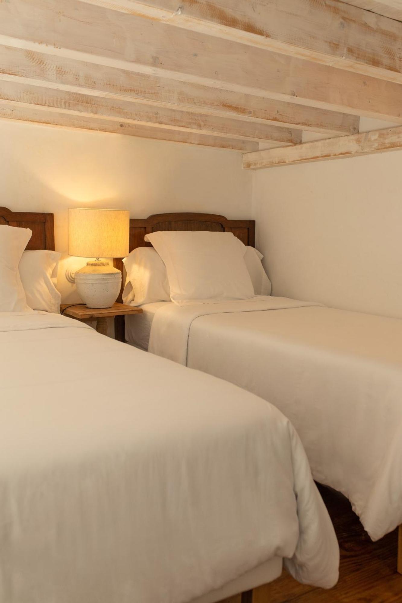 Hotel Emblematico La Casa De Los Naranjos อาริอา ภายนอก รูปภาพ