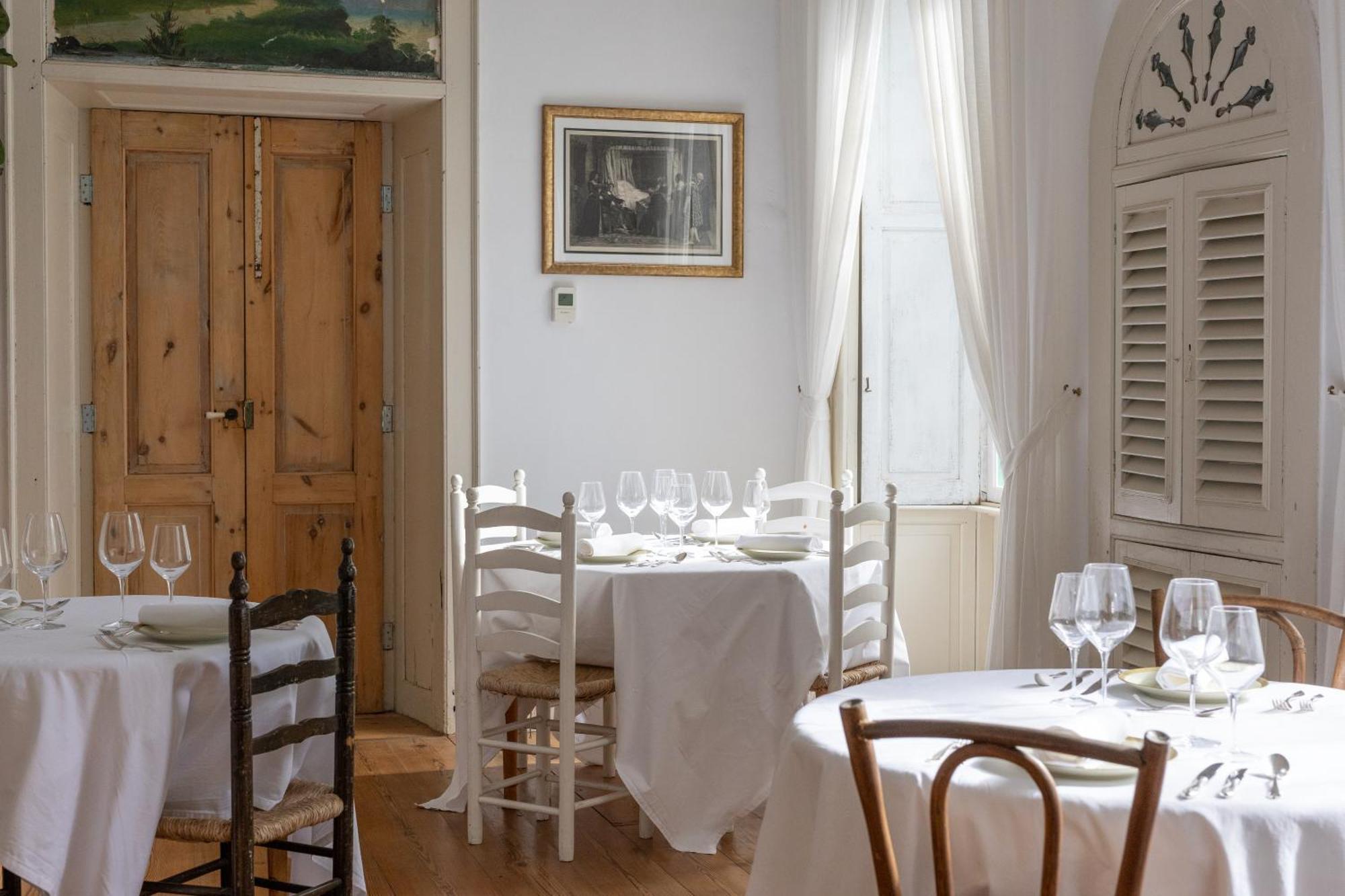 Hotel Emblematico La Casa De Los Naranjos อาริอา ภายนอก รูปภาพ